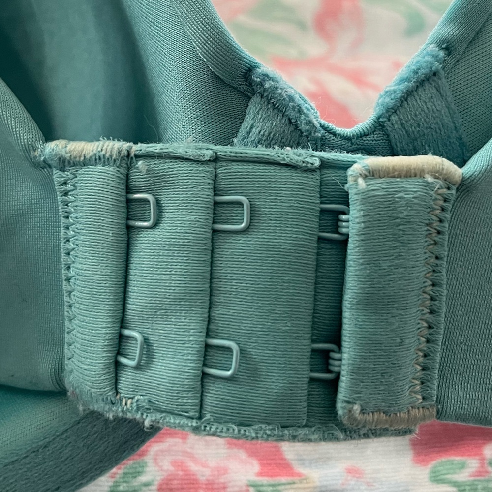Vanity Fair Aqua Blue underwire Bra 38C - Picture 4 of 8